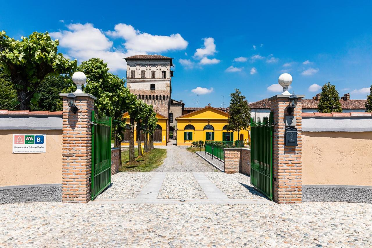 Palazzo Barbo Apartment Pumenengo Exterior foto